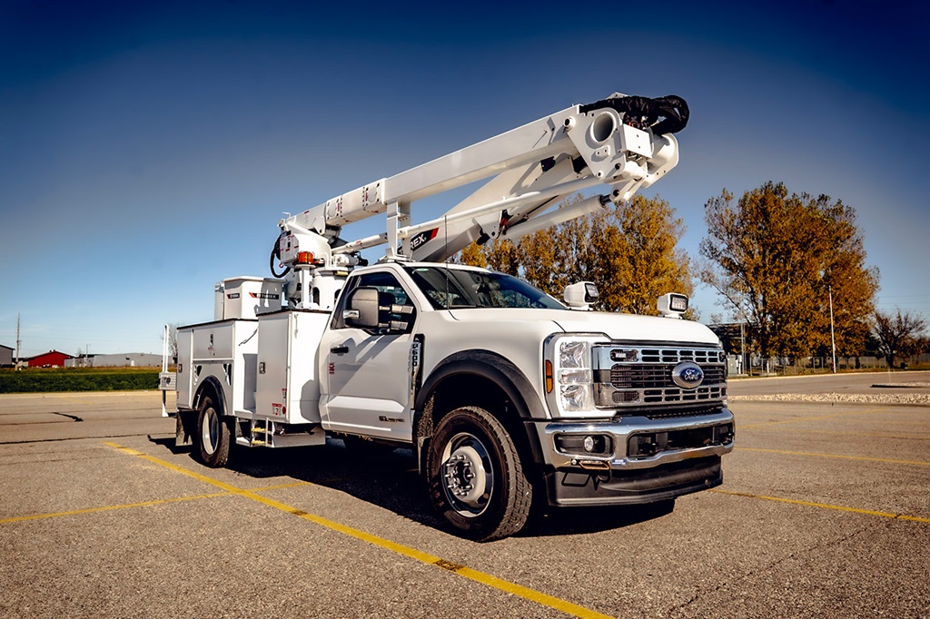 Terex TRX 52 bucket truck