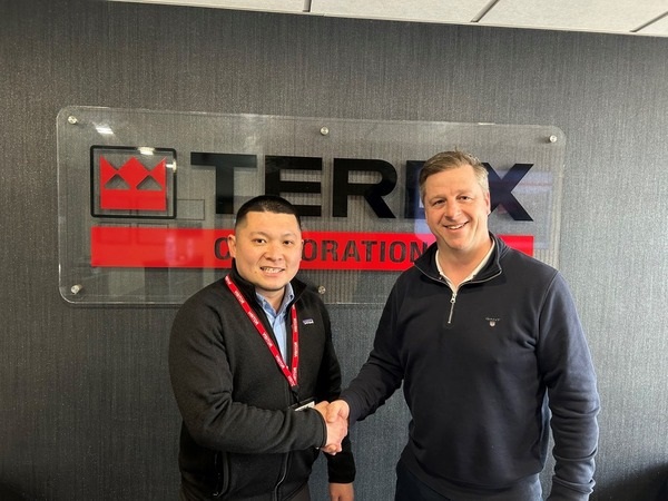 Masashi Nakamura and Neil McIlwaine Thumbnail