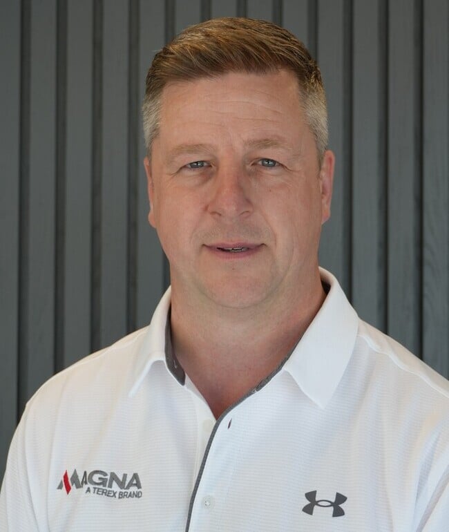Neil McIlwaine, Business Line Director, MAGNA (1) (2)