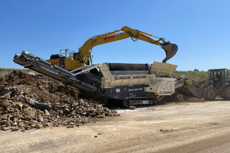 M412 Case Study -  Separating Clay Material from Rock (3)