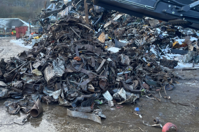 M412 Heavy Duty Trommel Case Study - Scrap Metal (2)