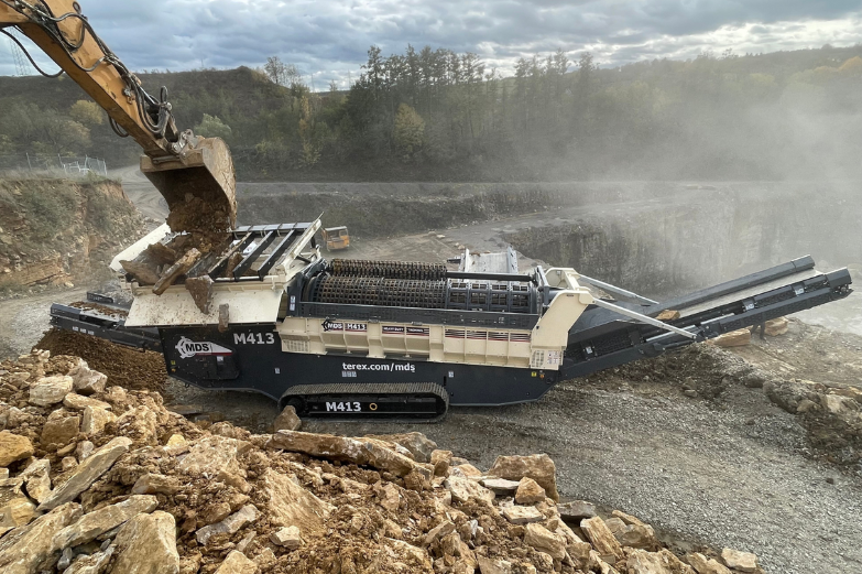 M413 Case Study - Tackling Extremely Sticky Clay