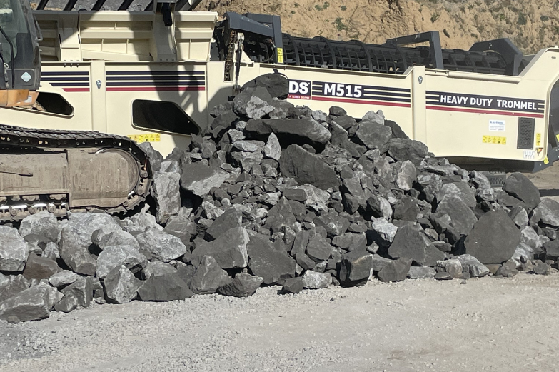 M515 Case Study - Processing Armour Rocks (5)