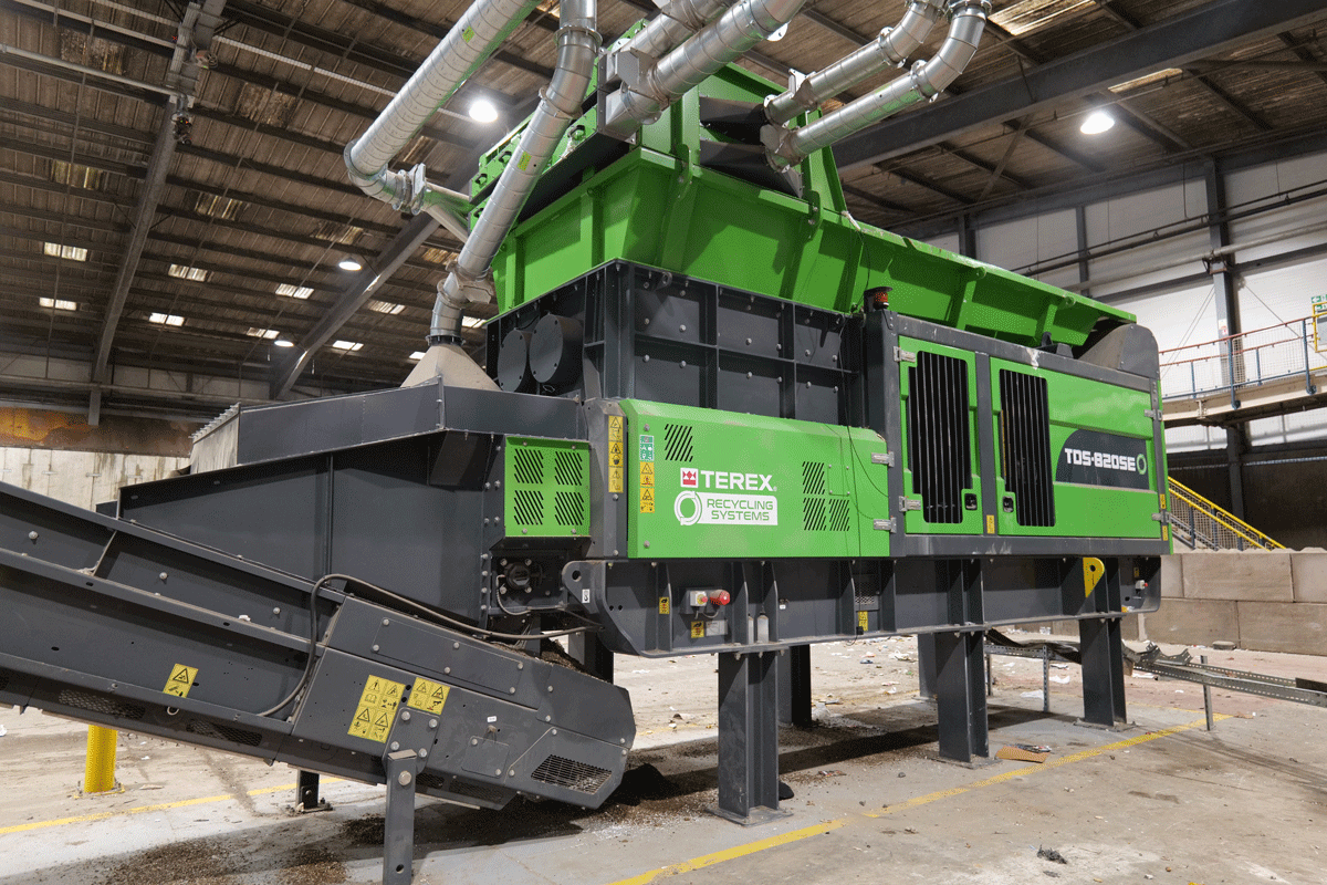 TDS-820SE | Low Speed Shredder | Terex Recycling Systems