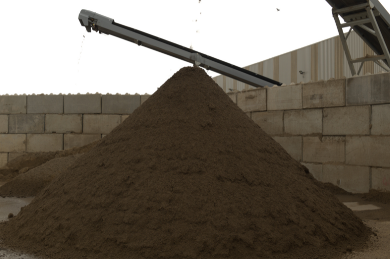 thompsons-c&d-stockpile